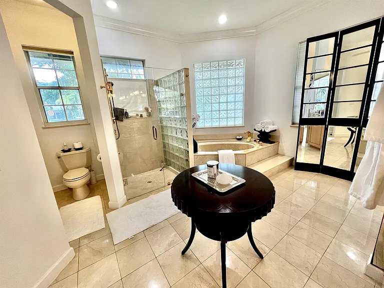 2050 Windsock Way — Photo 15