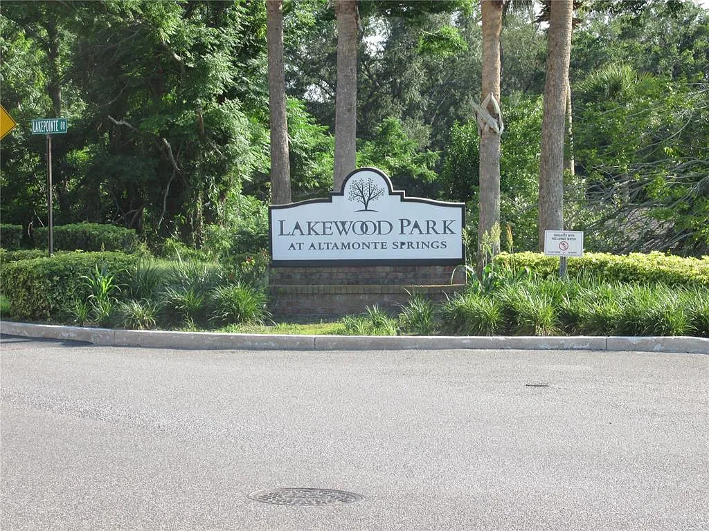 2 bed, 1.0 bath, 867 sqft, $1,500 — Photo 1