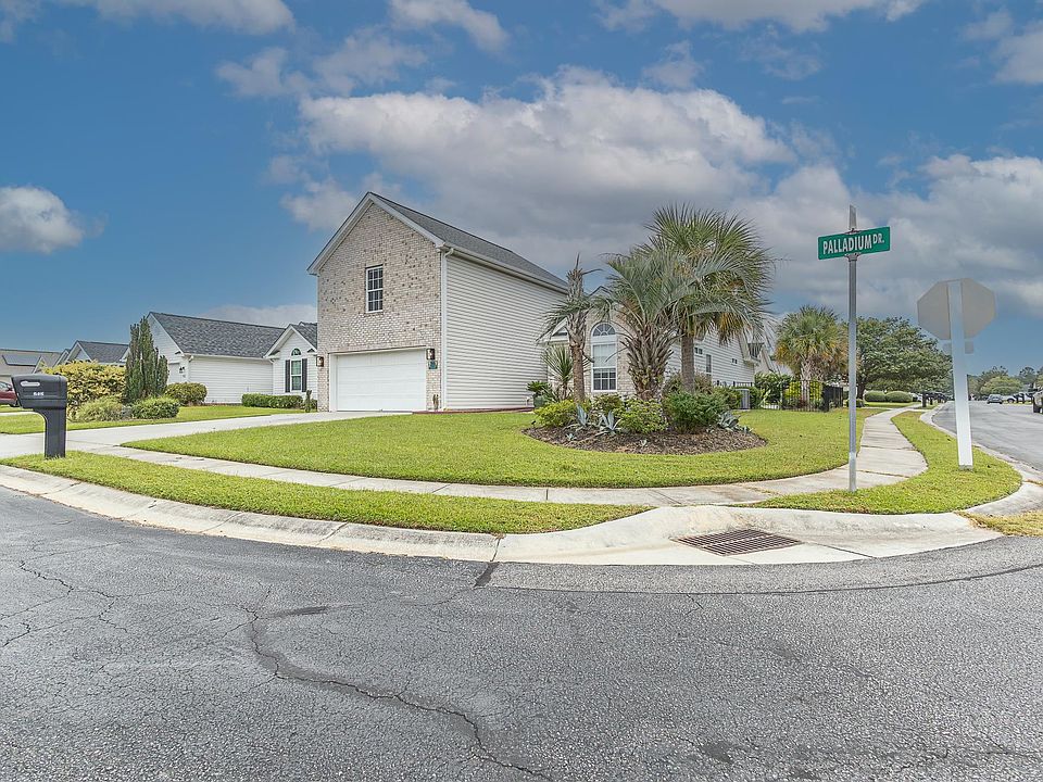 1st image of 262 Palladium Dr.