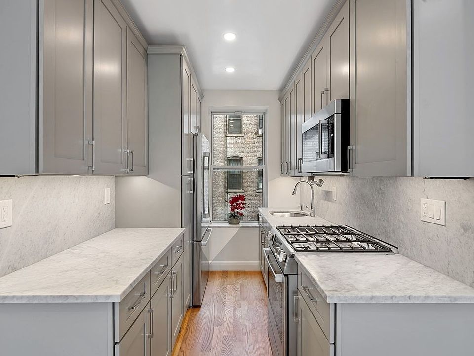 1st image of 624 W 207th St APT 3