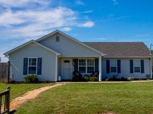 606 Fall Creek Dr, Murfreesboro, TN 37129