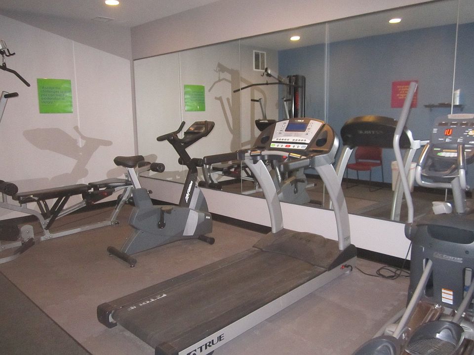 2nd image of 1132 Hunters Glen Blvd #351