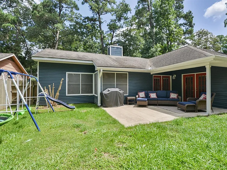 3218 Lake Stream Dr — Photo 33