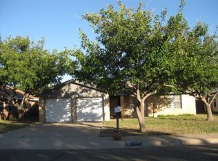 4304 Miller Dr, Midland, TX 79705