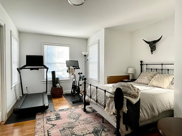 321 Lafayette St #2 — Photo 14