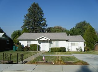 319 S Church Ave, Aztec, NM 87410