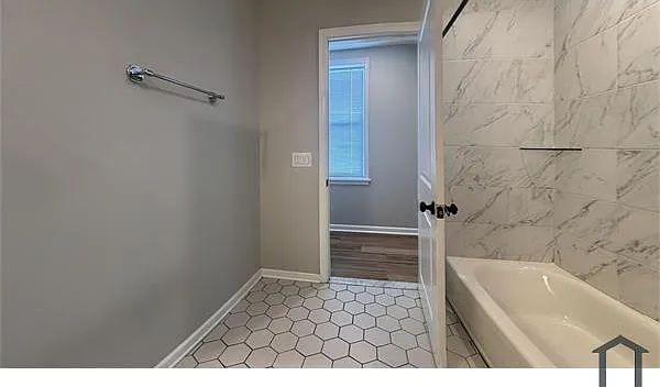 2 bed, $1,675 — Photo 2