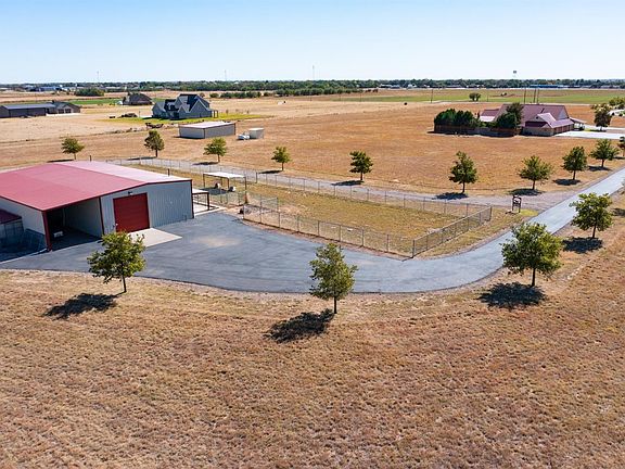 4th image of 8215 E County Road 6100