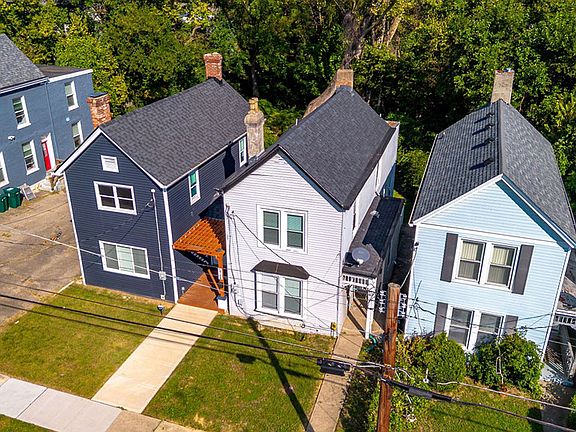 2nd image of 1716 Brewster Ave