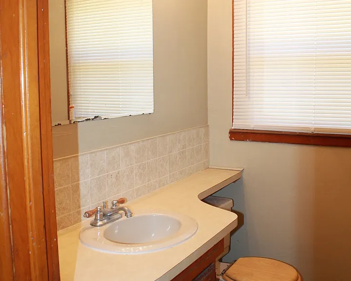 641 E Frolich Dr — Photo 6