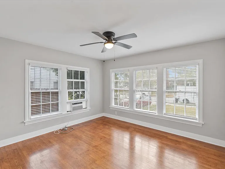 4337 Jefferson St #1 — Photo 8