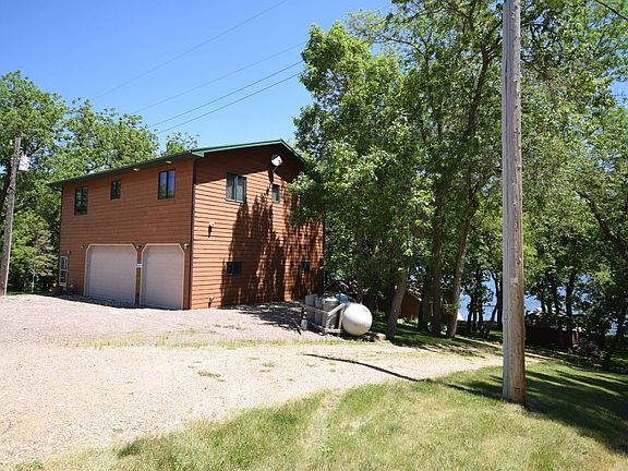 3rd image of 2782 Peabody Ave