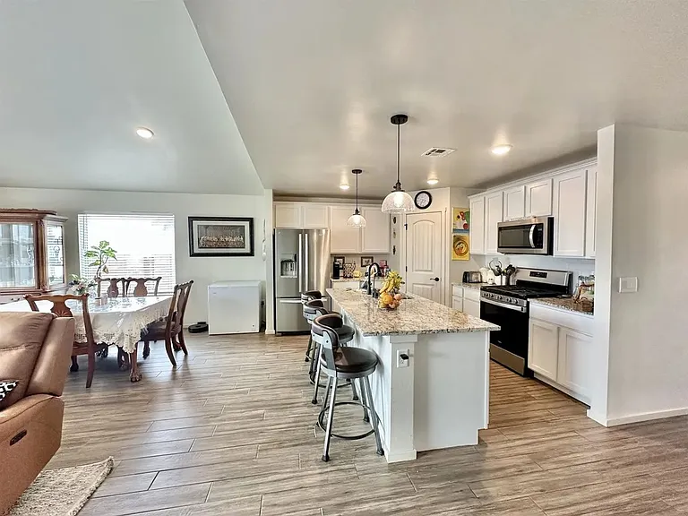 1210 San Carlos St — Photo 31