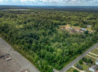 Olde Eight Rd, Northfield, OH 44067