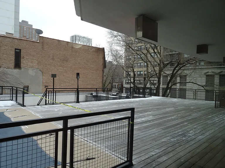 21 W Goethe St #4C — Photo 16