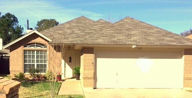 1st image of 432 Kelley Ct