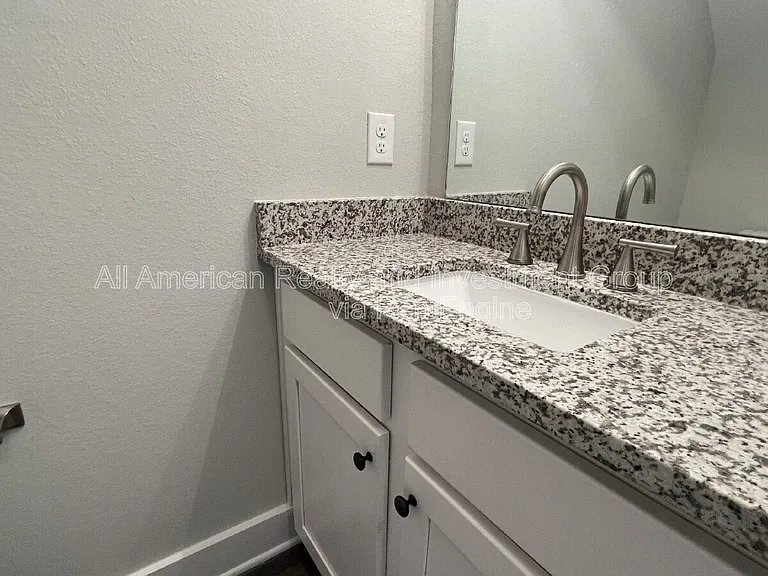 400 Mattie M Kelly Blvd — Photo 24