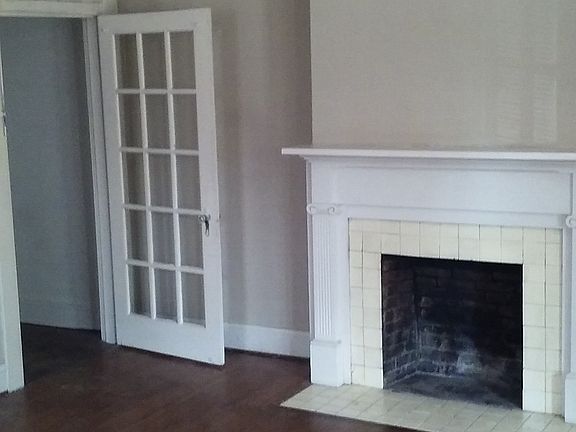 2nd image of 153 Holbrook Ave