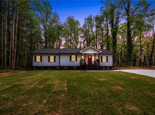 2798 Hutchins Rd, Lawrenceville, GA 30044