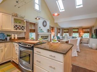 6 Liberty Ln, Marblehead, MA 01945