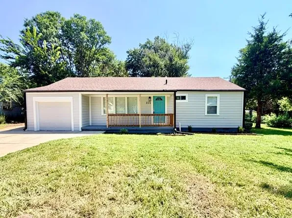 224 S Central St, Olathe, KS 66061