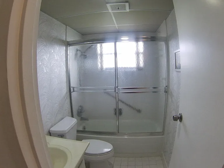 209 Waterford Cir #I — Photo 16