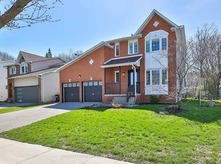 769 Candaras St, Innisfil, ON L9S 2H1
