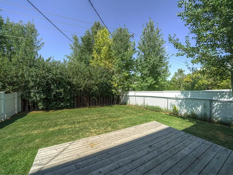 413 N 19th Ave — Photo 22