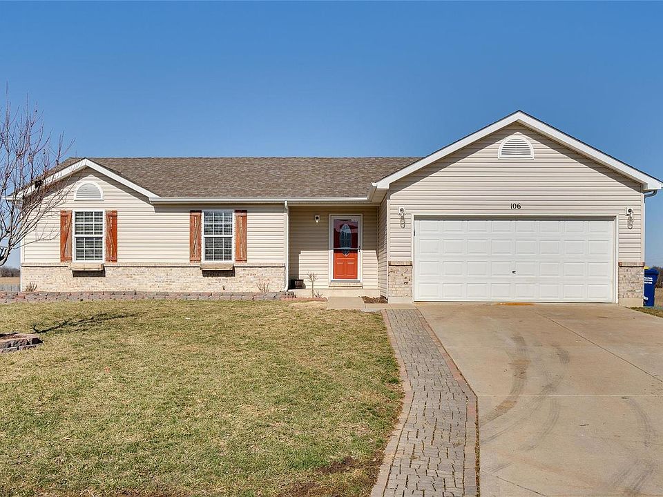 2nd image of 106 Hickory Trails Dr
