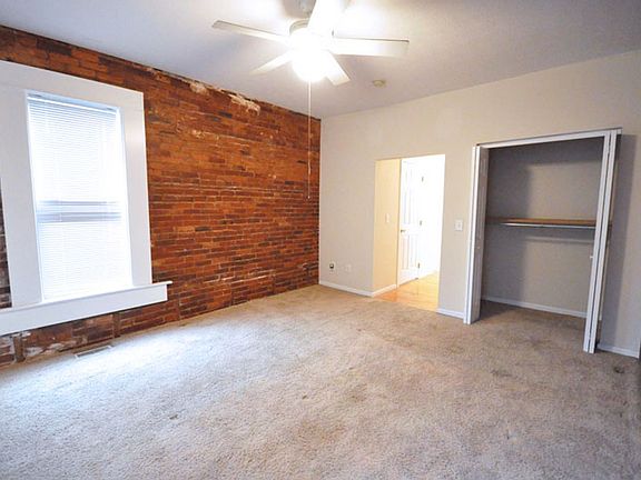 2nd image of 1216-1218 Indianola Ave #1216