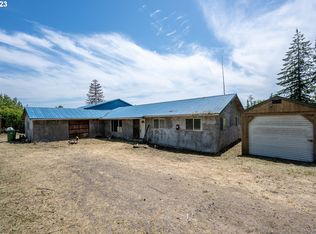 69712 Walker Rd, Rainier, OR 97048