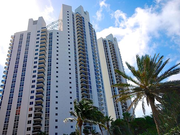 3rd image of 19111 Collins Ave Ph 4