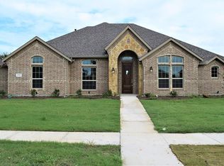 1717 Chacon Canyon Dr, Desoto, TX 75115