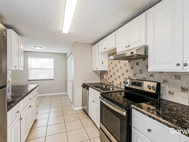 617 Cedar Grove Dr — Photo 4