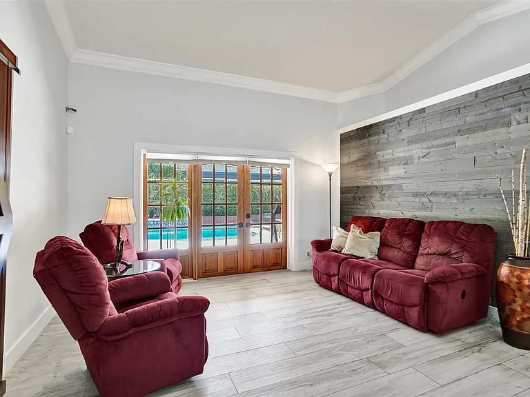 4142 NW 58th Dr — Photo 10
