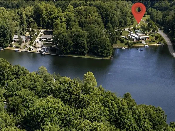 3808 Waterton Rd, Summerfield, NC 27358