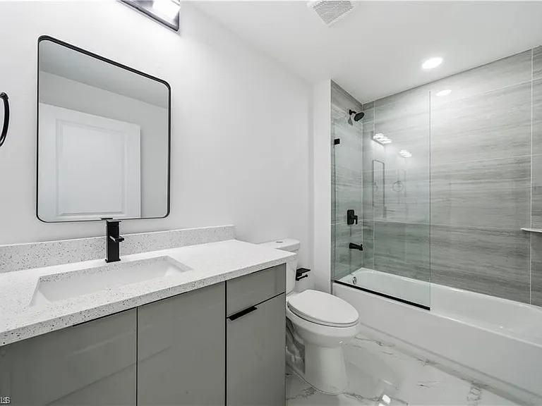 1010 Jaguar Blvd — Photo 8