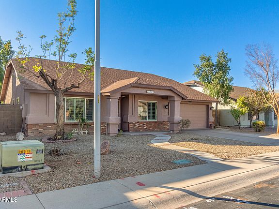 2nd image of 8729 W TUCKEY Lane