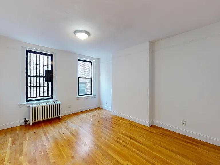 1614 York Ave #5B — Photo 8