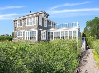 128 Cold Spring Point Rd, Southampton, NY 11968