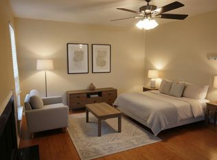1000 W 26th St APT 110, Austin, TX 78705