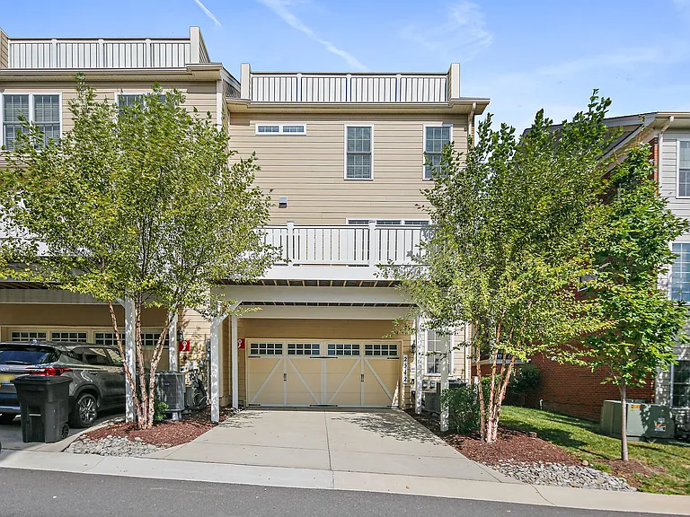 2542 Cherry Tree Rd — Photo 22