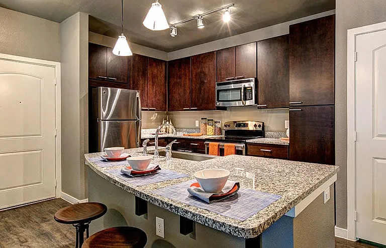 The Oasis at Pavilion Park Apartments — Photo 6