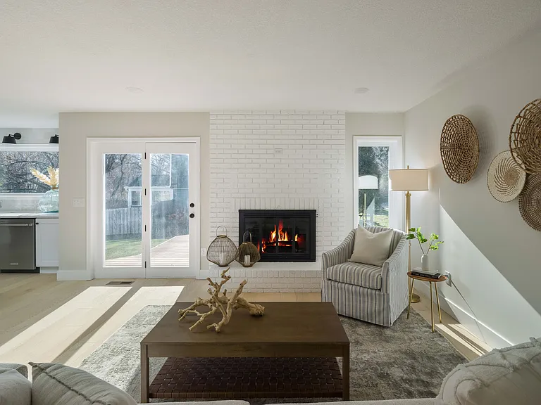 12215 Westridge Ln — Photo 4