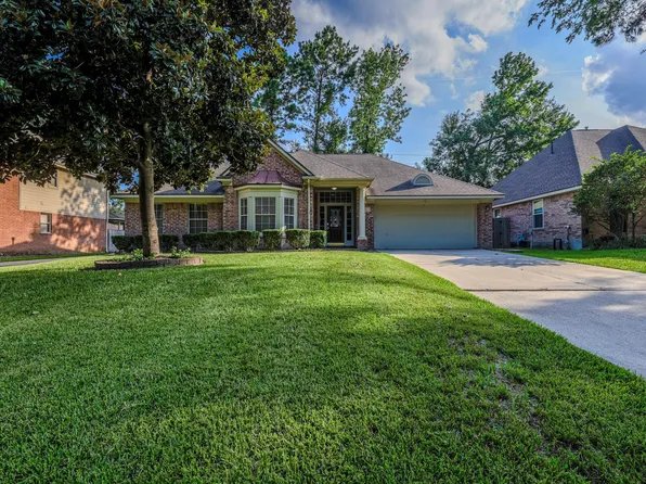 2911 Maple Bend Dr, Kingwood, TX 77345