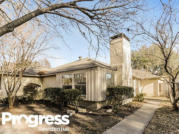 3rd image of 5321 Greenbrook Dr