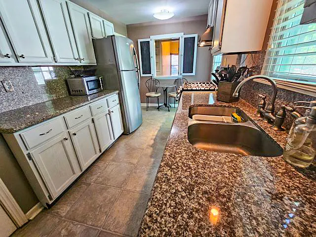 1784 Kenny Rd — Photo 11