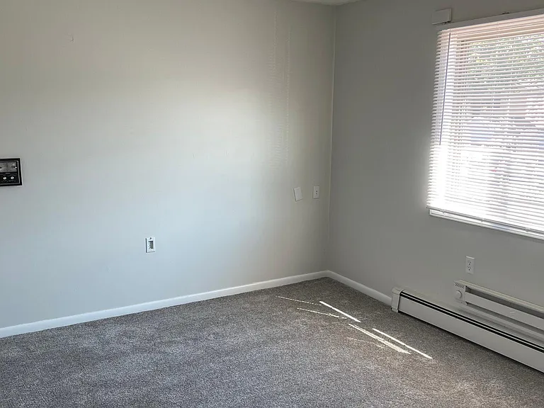612 S Johnson St #11 — Photo 9