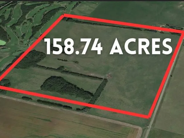 2910 & 2920 35th St, Ponoka, AB T4J 1A7