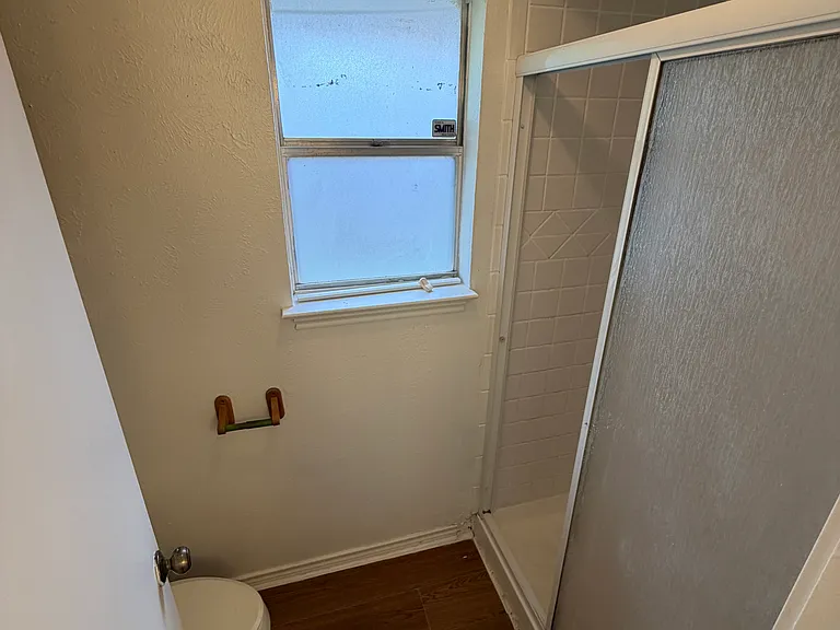 2418 Guerrero Dr — Photo 12